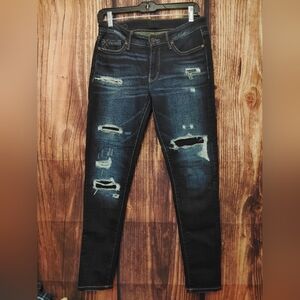 Buckle Black Distressed Dark Blue Women's Jeans Size 26